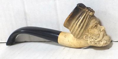 Pipe made of carved meerschaum. Turk's head