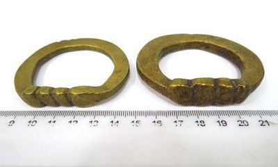 Pair of brass bracelets. Beduin style