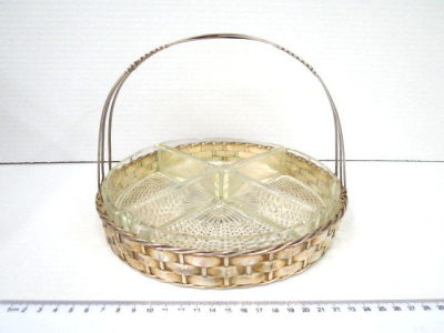 Silver plated serving basket, with four matching glass saucers inside