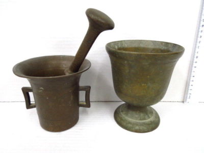 Mortar and pestle and mortar without pestle