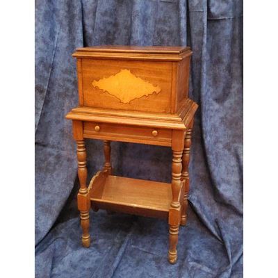 Vintage Sewing Table Lidded Storage Brown Wood Diamond Inlay. Vintage wooden sewing table 