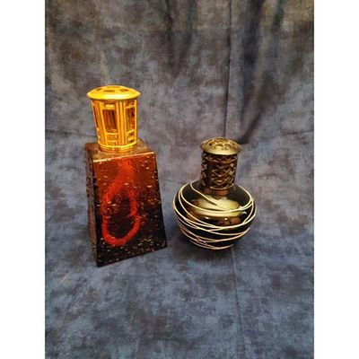 Decorative Fragrance Lamps Intricate Caps Reddish-Brown Dark Brown. Two decorative fragrance 
