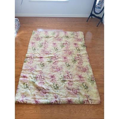 Reversible Quilted Baby Sized Comforter - Floral Pattern, Light Yellow, Pink, Green. Bedding 