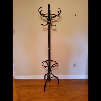 Vintage Style Coat Rack - Hat Rack, Umbrella Stand, Entryway Furniture. Vintage-style coat rack 