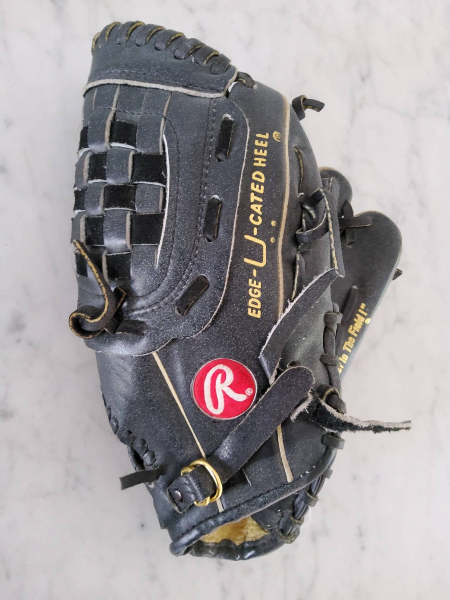 Rawlings RBG70B Baseball Glove with U-Cated Heel