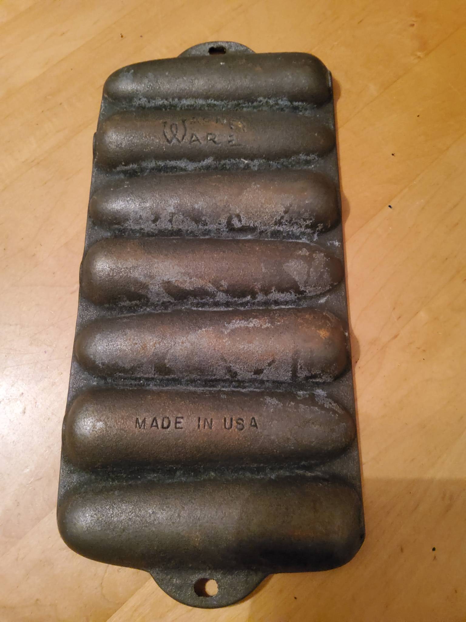 Wagner Ware Cast Iron Cornbread Pan