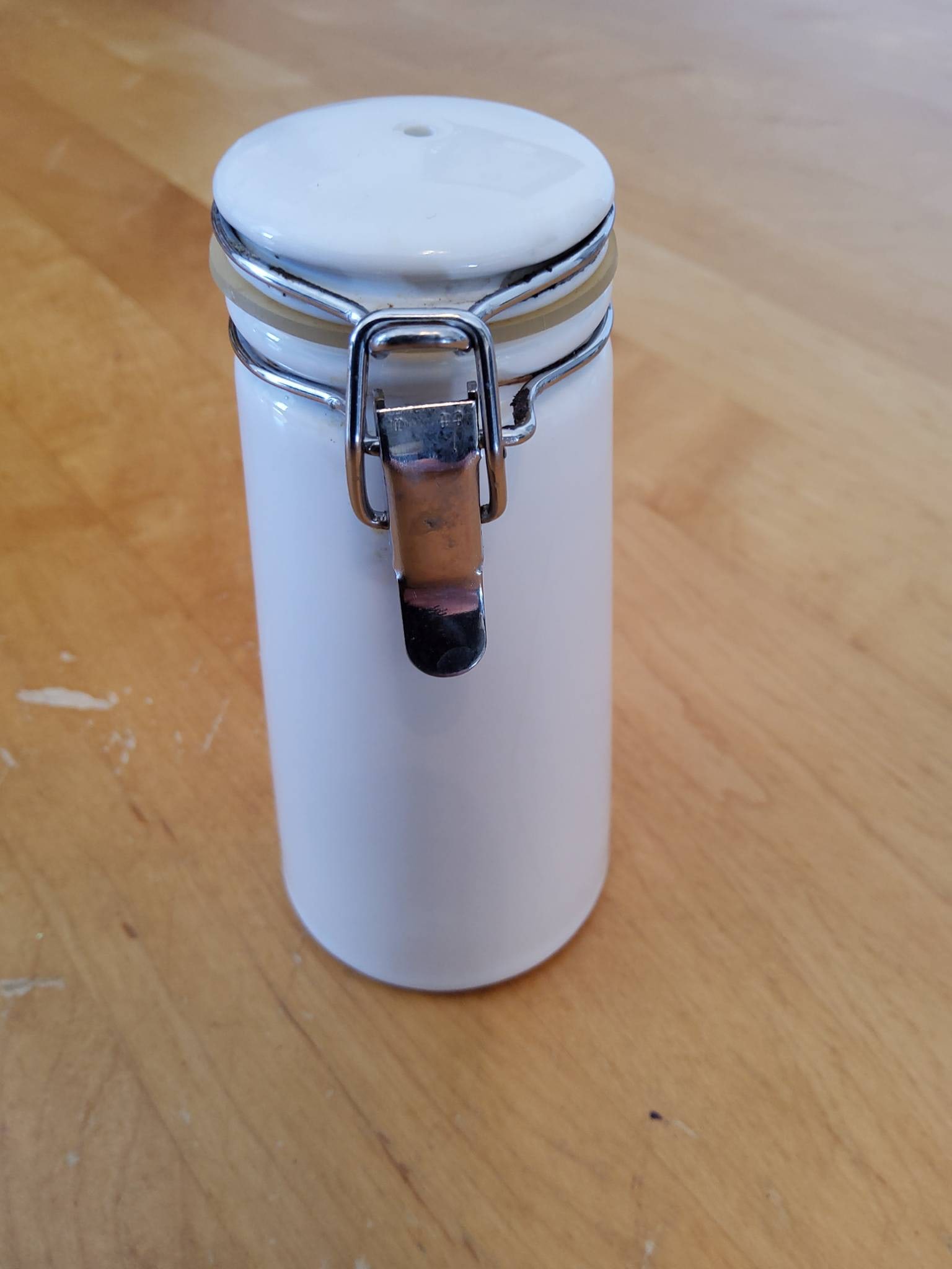White Ceramic Airtight Canister with Clamp Lid