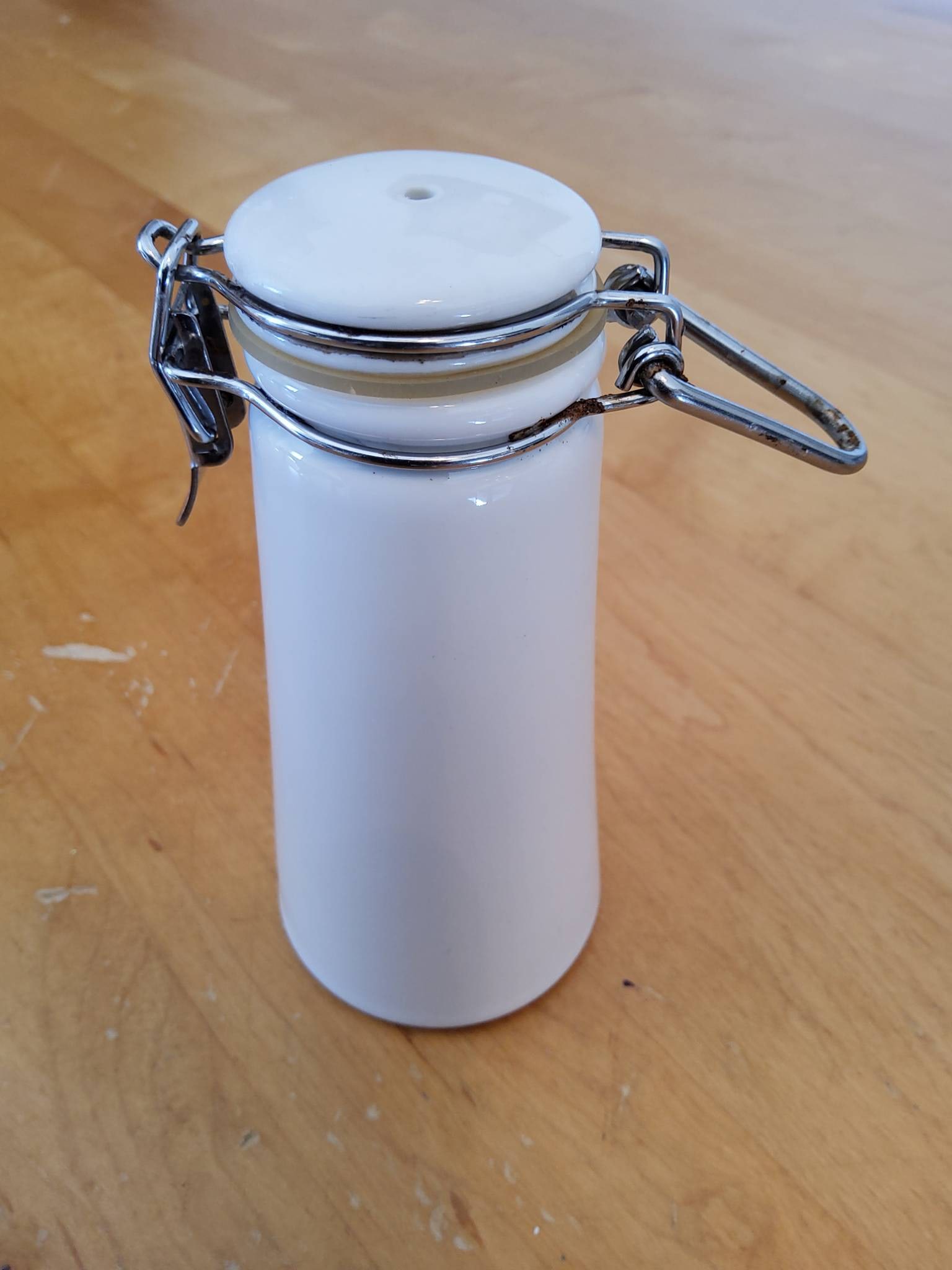 White Ceramic Airtight Canister with Clamp Lid