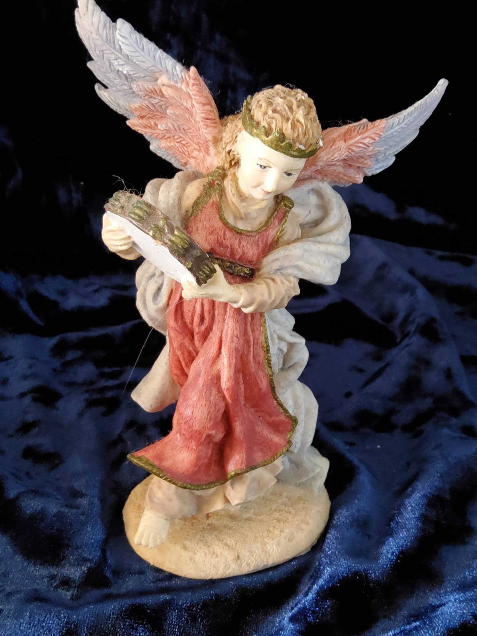 Pair of Angel Figurines by International Resourcing