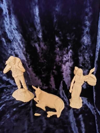 Boehm The First Noel Figurine Set with Box