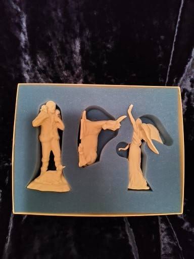 Boehm The First Noel Figurine Set with Box