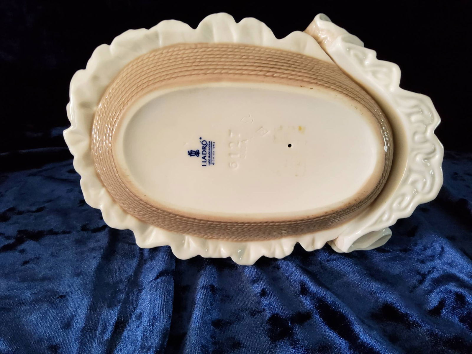 Lladro Porcelain Baby in Cradle Figurine