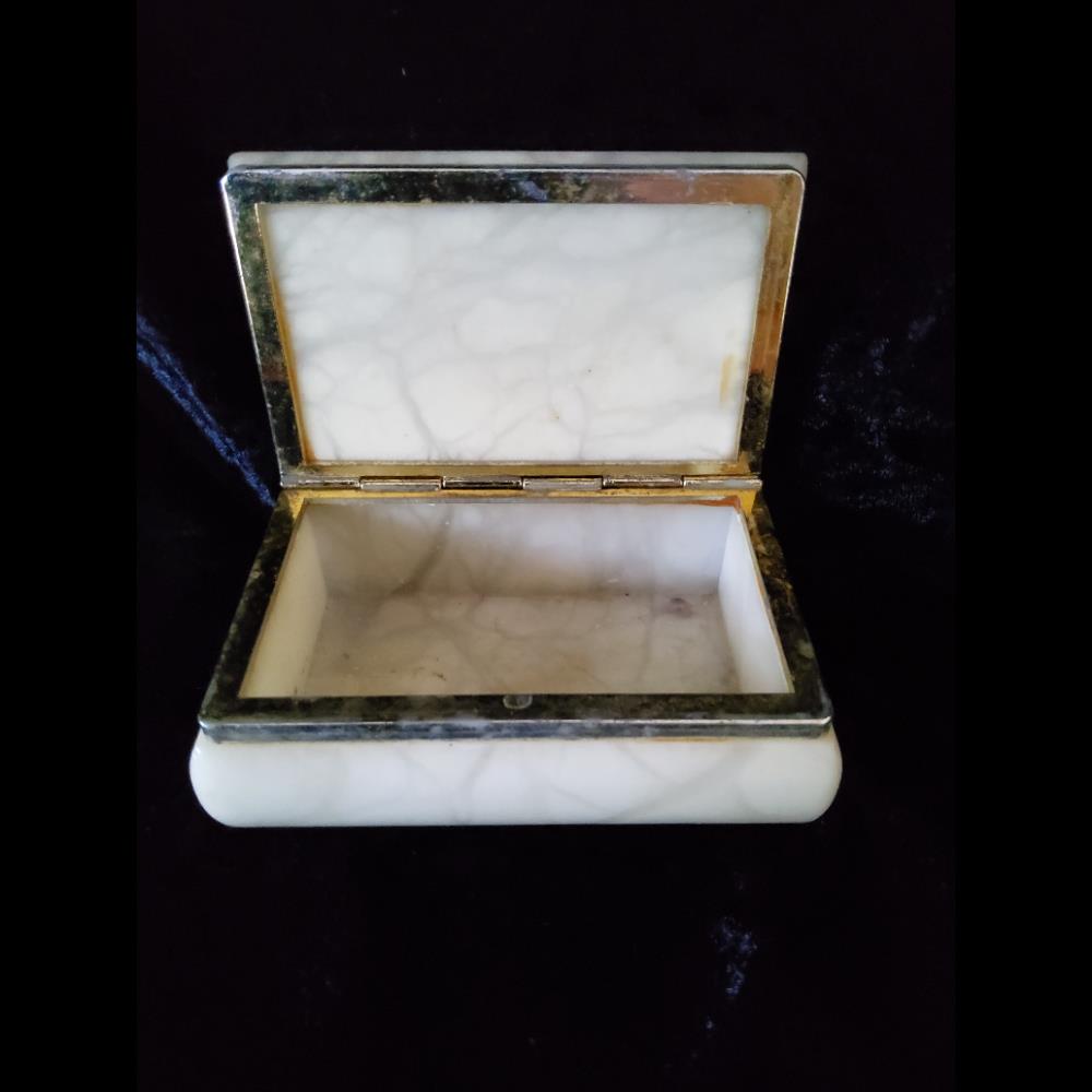 Marble Trinket Box - Vintage Design, Hinged Lid, Decorative Accent
