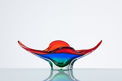 MAESTRI MURANESI, Coppa in vetro. Produzione Murano, Italia 1970 ca. Coppa in vetro sommerso 