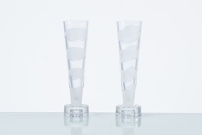 SALVIATI, Due flute champagne in cristallo. Produzione Murano, Italia 1990 ca. Due flute 