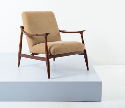 PRODUZIONE DANESE 1960 CA., Poltrona. Poltrona con struttura in legno di teak con seduta e 