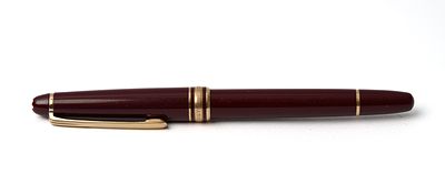 MONTBLANC MEISTERSTUCK 144 penna stilografica in resina lacca bordeaux, pennino in oro giallo 14 KT.
