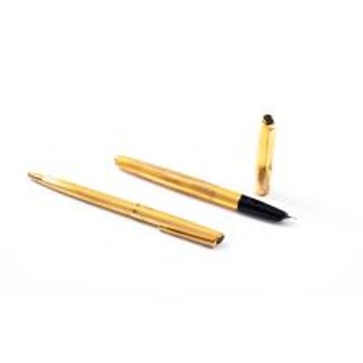 AURORA due penne di cui una a sfera ed una stilografica in argento 925 vermeil, lavorazione 