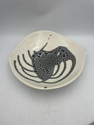 קערת "לפיד" קרמיקה ישראלית דגם לבה, חתומה, קוטר 26 ס"מ