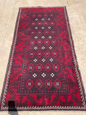 שטיח קילים אפגני מעוטר בעיצוב קלאסי מהמם של גווני בורדו, אדום, שחור 100סמ רוחב אורך 200סמ