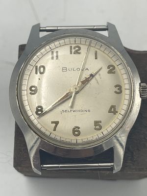 שעון יד וינטג' של חברת Bulova לגבר מצב עבודה לא חדוע . שעון יד וינטג' של חברת Bulova לגבר מצב 