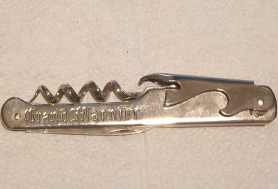 פותחן יין מלצרים צרפתי גרנד מרנייר , א. סרי טריס, שנות השבעים, במצב מצויין
Grand Marnier