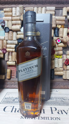 ג'וני ווקר פלטינום 18 שנים קופסא קשיחה 40&deg; אלכוהול 750ממ