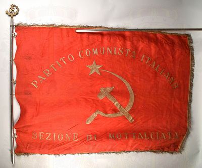 Flag Italian Communist Party. Fahne Kommunistische Partei Italien, Ortsgruppe Mottalciata 