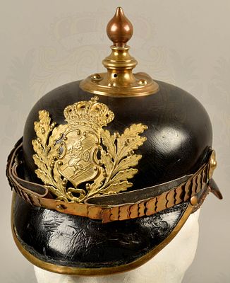 Helmet Swedish police officer G&ouml;teborg. Pickelhaube Polizeiwachtmeister G&ouml;teborg/Schweden 