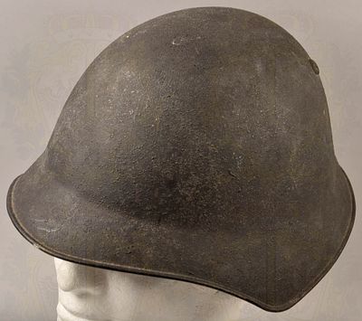 Swiss Army steel helmet pattern 1918/43. Stahlhelm Schweiz Modell 1918/43, Glocke mit 