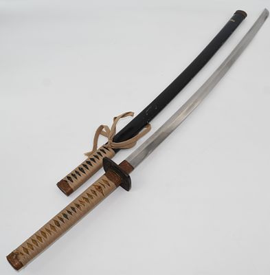 Japan Katana, polierte scharfe Klinge m. schwachem &Auml;tzdamast, L. 74,5. ges. 103,5cm 