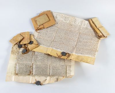 Lotto di 10 manoscritti ecclesiastici su pergamena, XIX secolo. di cui 5 con bolle papali in 