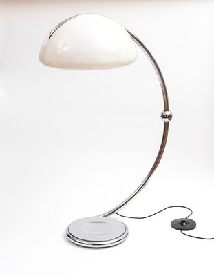 Elio Martinelli (Lucca, 1921 - Lucca, 2004) - Height x width x depth: 120 x 75 x 55 cm Diffused 