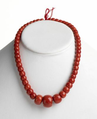 54 Cerasuolo coral (Corallium Elatius) graduated beads necklace. Manifacture Guarracino, Torre 