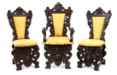 Headpiece and pair of carved Italian chairs, Renaissance, 16th century. Florentine area, carved 