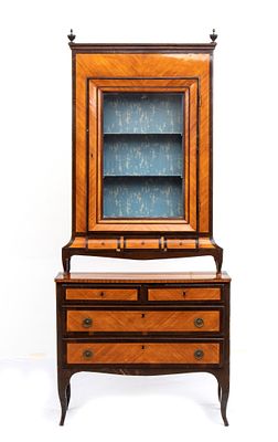 Chest of drawers with raised display cabinet, Lombardy, 18th century. Height x width x depth: 