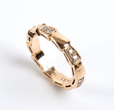 BULGARI - 18k rose gold, set with diamonds. Signed "BVLGARI". No. 12 brilliant-cut diamonds 