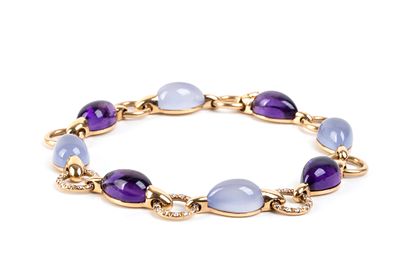 MATTIOLI - 18k yellow gold, with a row of cabochon cut amethysts and chalcedony separated by 