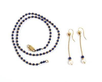 CHIMENTO - 18k yellow gold, the lot is comprising of: a necklace with one strand of lapis lazuli 