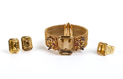 Gold parure with stones. 18k yellow gold, the lot consists of: a flexible band bracelet set with 