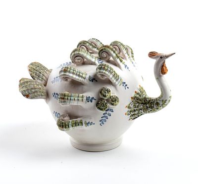Turkey in painted ceramic Ceramic 12,5 x 14 x 20 cm ca. Signed under the base: D. Carena 
