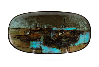 NANNI VALENTINI (attribuito a) (1932 - 1985), Oval wall plate Ceramic 2,5 x 38 x 20 cm Under 