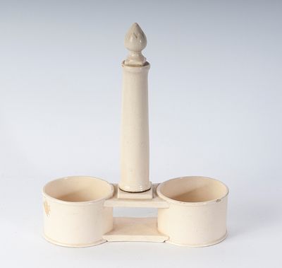 Earthenware vinegar jar, Naples, first quarter of the 19th century. 21 x 18 x 7 cm ivory color 