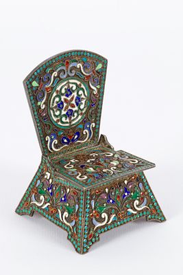 PAVEL OVCHINNIKOV - Height x width x depth: 4.2 x 2.8 x 2.8 inches Made using the cloisonn&eacute; 