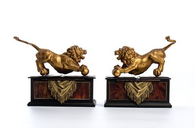 Pair of sculptures depicting lions, Italy, second half of the 19th century. Height x width x 