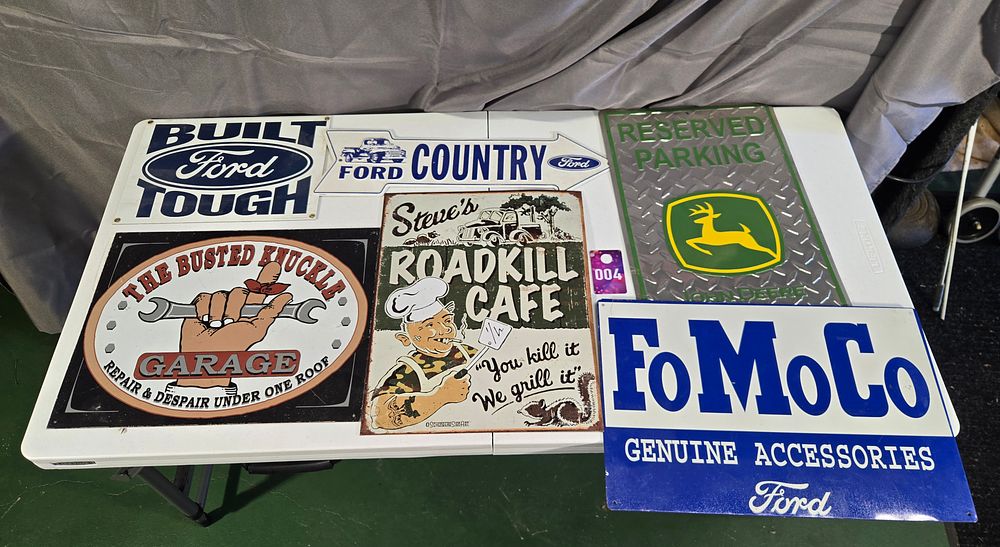 Lot 4: Lot of Metal signs