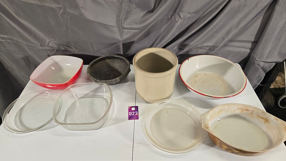 Lot 23: (3) Pyrex plates and misc. dishes.