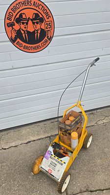 Rust-Oleum Striping Machine with 7 cans of yellow paint