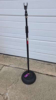 Pro Line Microphone stand