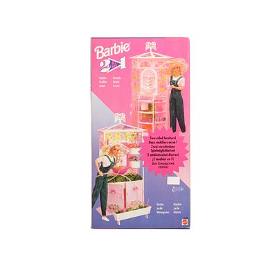BARBIE 2 EM 1, ALPENDRE E JARDIM. Barbie 2 em 1, alpendre e jardim. Produção Mattel, 1994. 